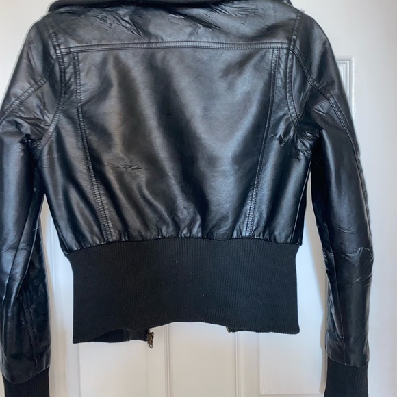 Leather Jacket - Picture 4 of 4